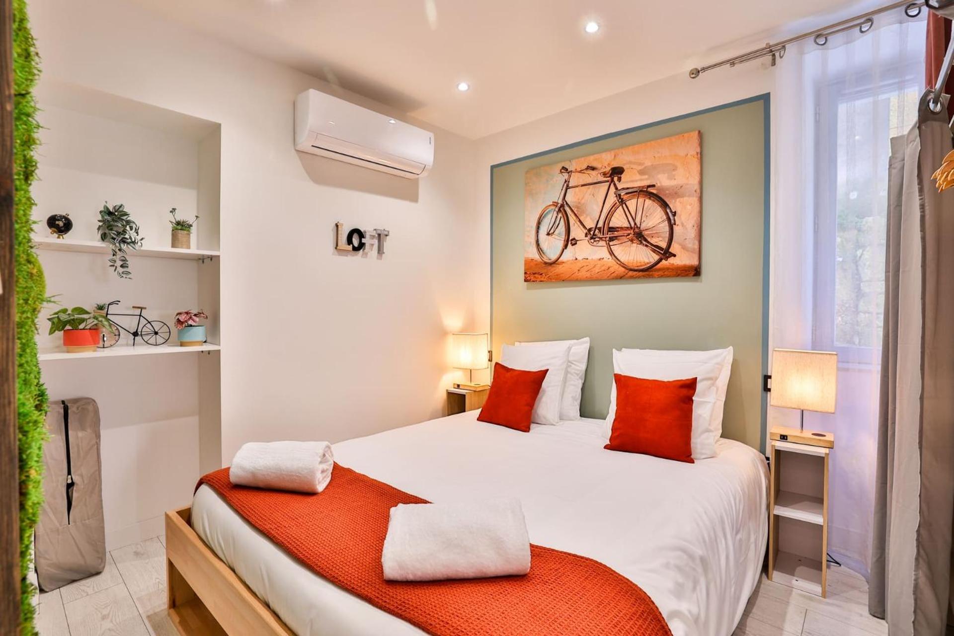 Le Lucien Eco-Appart'Hotel - Angouleme - Centre - Wifi - Parking Prive - Classe 4 Etoiles Екстер'єр фото